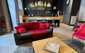 Le Show Room