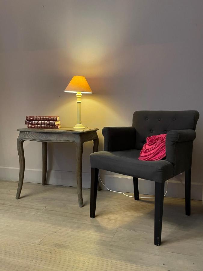 Le Show Room Auxerre Esterno foto